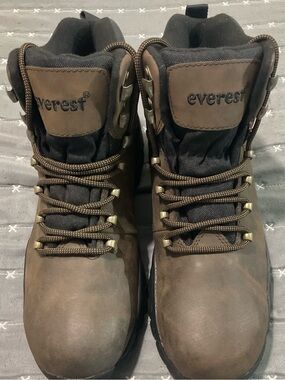 Everest Brown Hiking Boots - Lace-Up Outdoor Boots Sz 10  Men’s